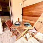 شقة Centre 28m2 Avec Jardin Parking Prive *