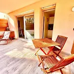 شقة Centre 28m2 Avec Jardin Parking Prive ساناري سور مير
