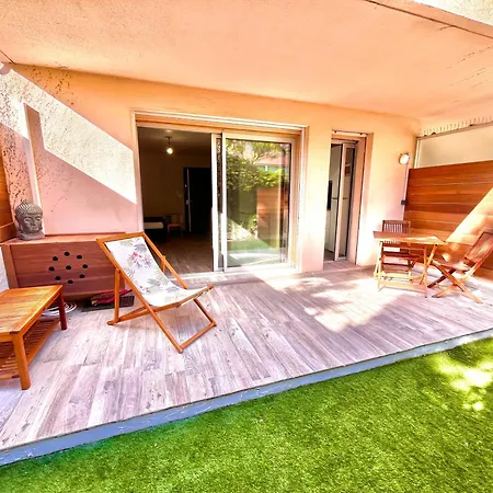 شقة Centre 28m2 Avec Jardin Parking Prive